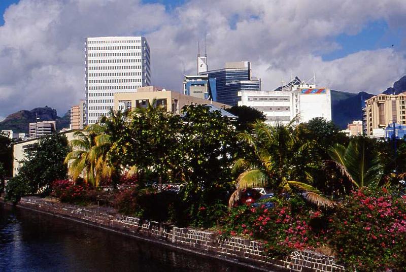 21- Port Louis.jpg